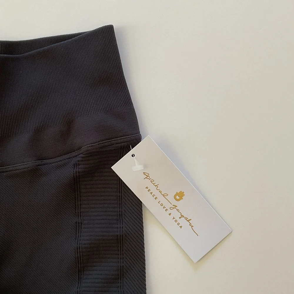 Spiritual Gangster x Soul Cycle Ribbed Seamless Bike Shorts NWT